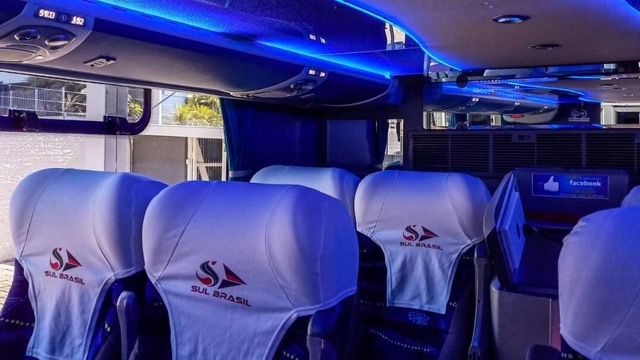 Ônibus Low Driver 1800 G7