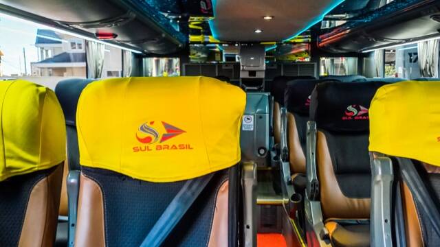 Ônibus Low Driver 1800 G7