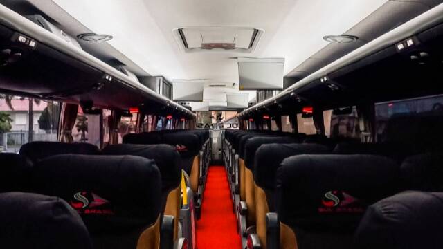 Ônibus Low Driver 1800 G7